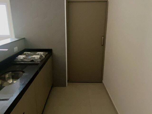 #4 - Apartamento para Venda em Poços de Caldas - MG - 2