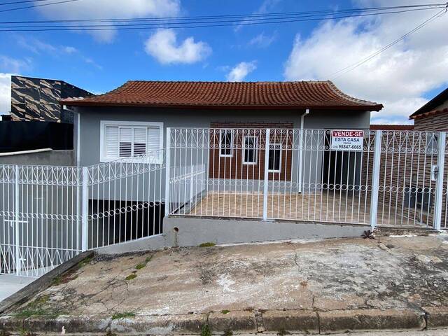 #7 - Casa para Venda em Poços de Caldas - MG - 1