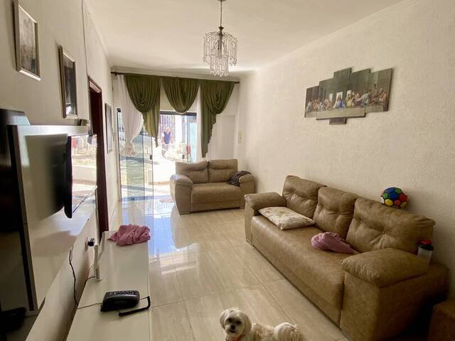 #12 - Casa para Venda em Poços de Caldas - MG - 2