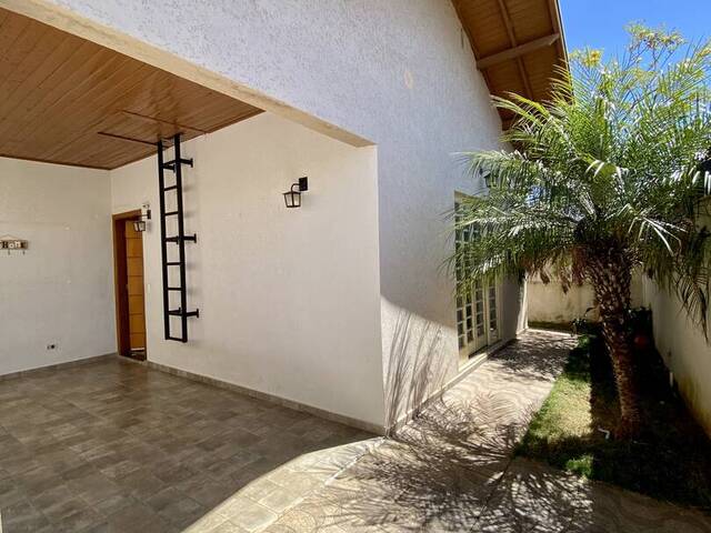 #18 - Casa para Venda em Poços de Caldas - MG